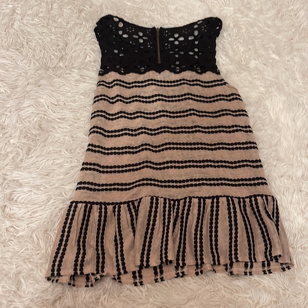 Free People Cream & Black Circular Patterned Blouse - Picture 2 of 3